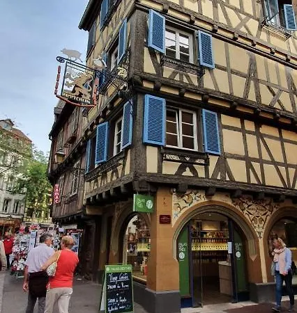 Apartment Le Red St Leon : Lit Queen Size * Wifi * Ideal Couple *