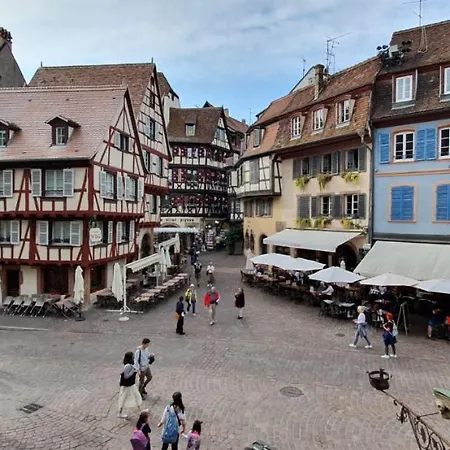 Le Red St Leon : Lit Queen Size * Wifi * Ideal Couple * Colmar